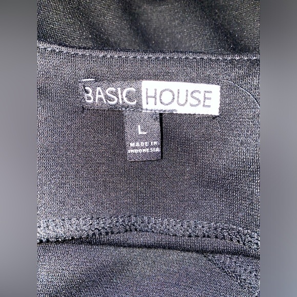 Size L skirt - Picture 3 of 3